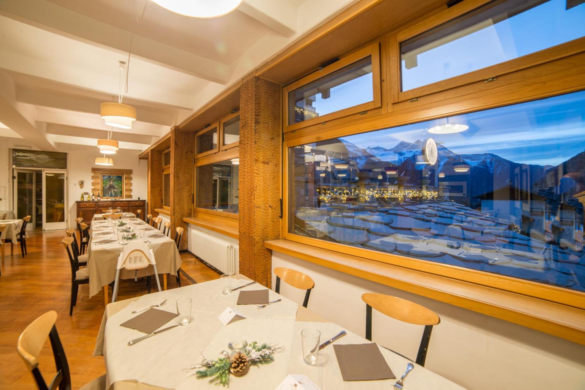 Hg Hotel Italia Brusson Eksteriør billede